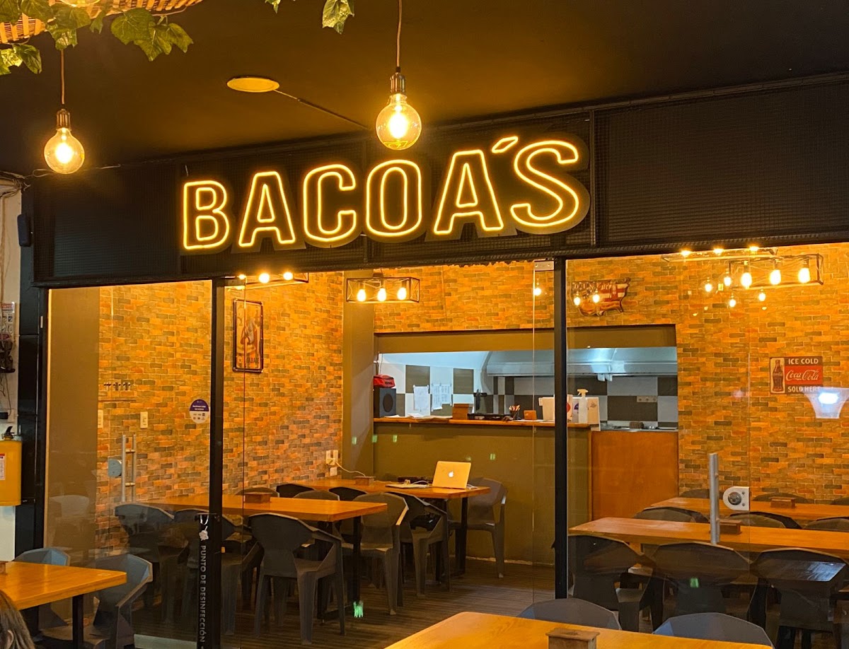 Bacoas Grill